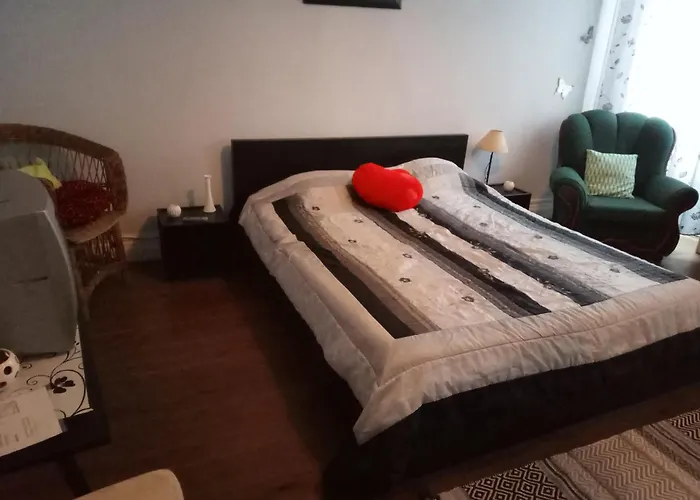 Mary's Place ホームステイ ポンタ・デルガダ